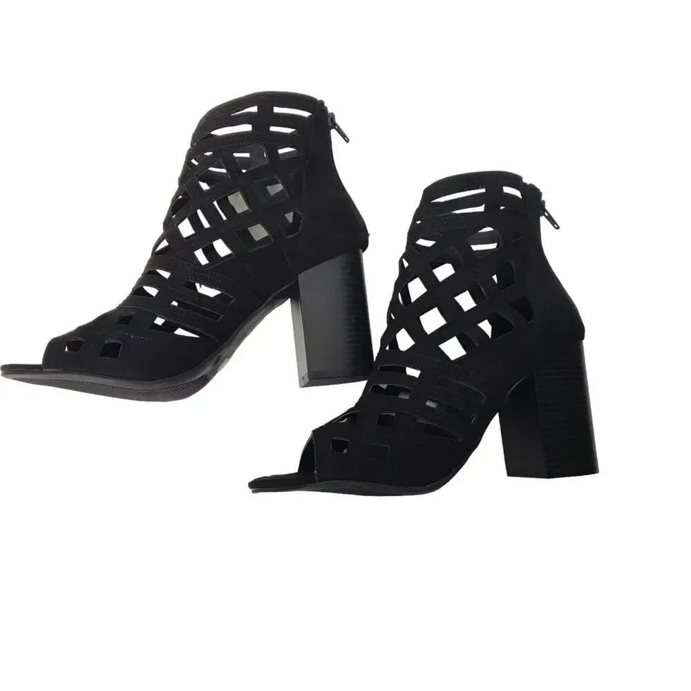 Charlotte Russe Size 10 Cameron Black Block Heel PeepToe Caged Gladiator Sandals